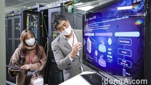 SKT, MWC서 ‘가상화기지국’ 개방형 플랫폼 기술 공개… “5G 장비 패러다임 전환”