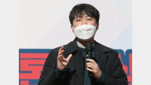  이준석 “安측, 나를 제거?…국민 마음 놓고 장사 그만하라”