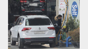 서울 휘발유 가격 L당 1800원 돌파…유류세 인하 이후 3개월만