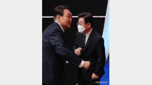 윤석열 “韓, 기축통화국 아닌데” 이재명 “곧 될 가능성 높아”