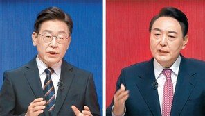 尹 “법카 횡령” 공격에… 李, ‘尹 죽어’ 패널 꺼내