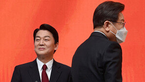 이재명 “안철수 나름 존경, 한때 대표로도 모셨고 꿈도 같고” 러브콜