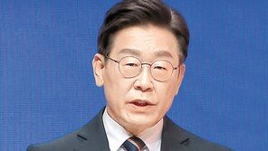 李 “기축통화국 가능”…현실은 원화 국제결제 0.2%미만