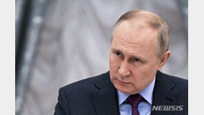 푸틴 “외교 준비돼 있지만 서방국 답 없어…국방력 강화가 최우선”