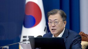 文 “60세 이하 3차 접종자 오미크론 치명률 0%…접종 당부”