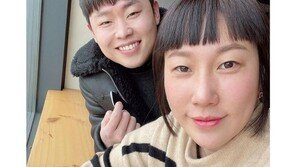 김영희 ‘10세 연하’ 윤승열과 결혼 1년만에 임신 “태명은 힐튼이”