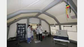 병상부족 대비… 고려대 화정체육관에 긴급모듈병원 설치[청계천 옆 사진관]