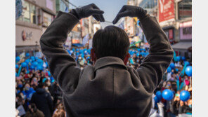 이재명, 정치개혁 ‘승부수’…중도층 공략 ‘10% 싸움’ 시작됐다