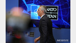 나토 총장 “우크라에 나토군 없고 파병 계획도 없어”