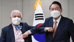 尹 공약집에 “소상공인 채무재조정… 광주 쇼핑몰 설립”
