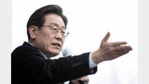 李 “유관순에 미안하지 않나”…尹 “좌파 운동권 세력”