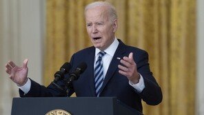 美 “서방 동맹과 러시아 SWIFT 제재 합의”