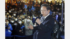 이재명 “기초연금 月 30만→40만원 인상…부부감액제 폐지”