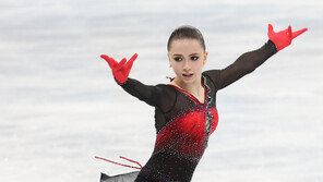 베이징서 ‘약물 논란’ 휩싸인 발리예바, 세계선수권 정상 출전할 듯