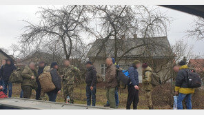 탈출시도 우크라 교민 14시간째 묵묵부답…“제발 무사하기를”