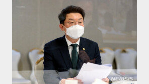 워싱턴 찾은 기재차관, 美 재무부에 “러 추가 제재방안 검토”