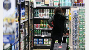 ‘소주에 이어 맥주까지’ 서민 술값 줄줄이 인상