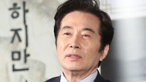 백윤식, 서른살 연하 전 연인에 피소 …“발설금지 합의서 허위작성”