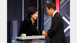 李 “권력형 성범죄와 2차가해 있었다”…박원순·안희정·오거돈 사과