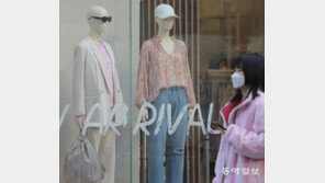 쇼윈도에 찾아온 봄