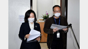 여야 ‘李 소년범-尹 부동시 의혹’ 자료 열람했지만…