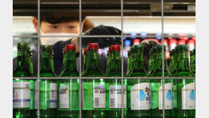 소줏값 인상에 몸 값 높아진 ‘소주병’…“공병 수급난 발생”