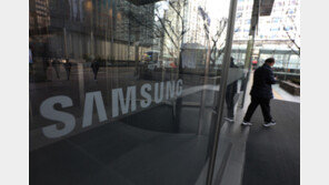 美 반도체 찬바람에 삼전·하이닉스도 ‘휘청’…장 초반 약세