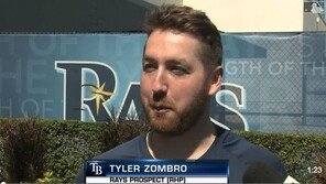 타구에 머리 맞았던 투수, 수술 후 9개월 만에 감동적 복귀