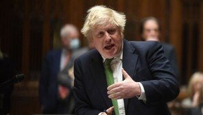 젤렌스키, 러 ‘핵 테러’ 지원 요청…英 총리 “안보리 긴급 소집”