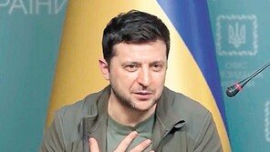 젤렌스키 “난 대통령, 죽음을 겁낼 권리 없다” 