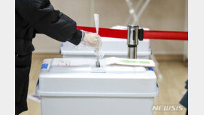 사전투표 이틀째, 관내 선거인 ‘발길’ …“변화 위해 투표”