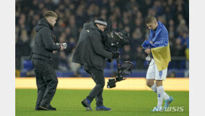 英 매체 “중국, 우크라이나 지지한 EPL 중계 취소”
