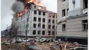 “러軍, 원자로 있는 핵연구시설 폭격” vs “우크라 자작극”