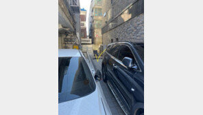 “빌라 직렬주차 2대 가능인데…몇 달째 앞에만 주차”