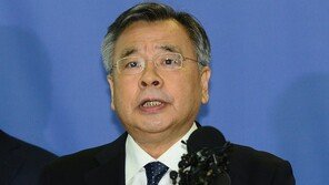 박영수 “후배에 청탁한 적 없다…사건 덮기 불가능”