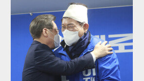 송영길, 머리 붕대 감고 1인 유세 나서…“尹, 여성에 배려 없어”