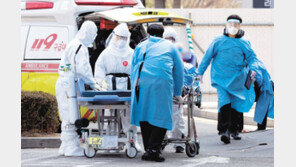 확진 유권자 120만명… 사전투표 혼란 재연 우려