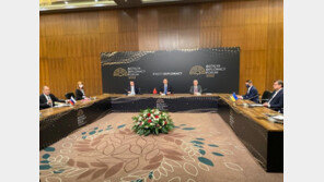 우크라·러 첫 외무장관 휴전 협상, 진전 없이 종료