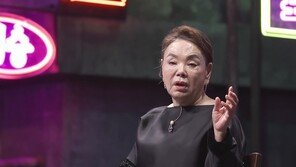 김수미 “남편, 신혼여행 다음날부터 안들어와…시어머니가 먼저 이혼 권하기도”