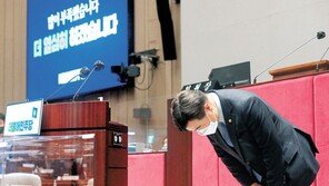 민주당 의총, ‘윤호중 비대위장’ 놓고 3시간 격론 