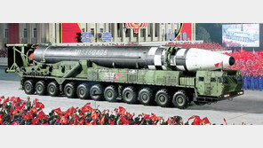 김정은, ICBM-핵실험-SLBM 동시다발 위협… 尹 ‘안보 시험대’ 