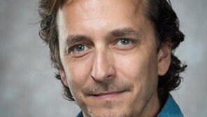 우크라서 러軍 총격에 前뉴욕타임스 기자 1명 사망·1명 부상