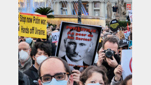 러 언론통제 ‘구멍’…美, 틱톡 스타 동원해 여론전