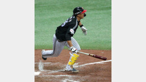 백업 내야수의 깜짝 홈런…LG 송찬의 “야구가 점점 재밌다”