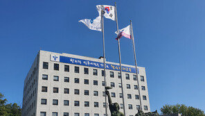 “교사가 수업 중 ‘尹 범죄자’ 지칭”…서울교육청 조사 나서