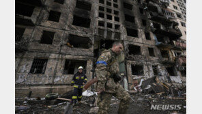 군사시설만 때린다던 크렘린, “도시 완전점령할 수도”