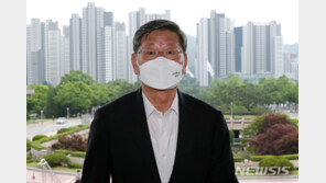 ‘택시기사 폭행’ 이용구 前차관, 법정 선다…첫 정식공판