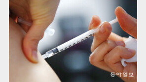 “어른도 부작용 있는데…아이들 안 맞혀” 5~11세 접종 반대 움직임