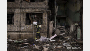 “키이우 중심부서 여러 차례 거대 폭발음”