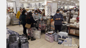 美, 선거 앞두고 민주당 지지층이 인플레 피해 더 커